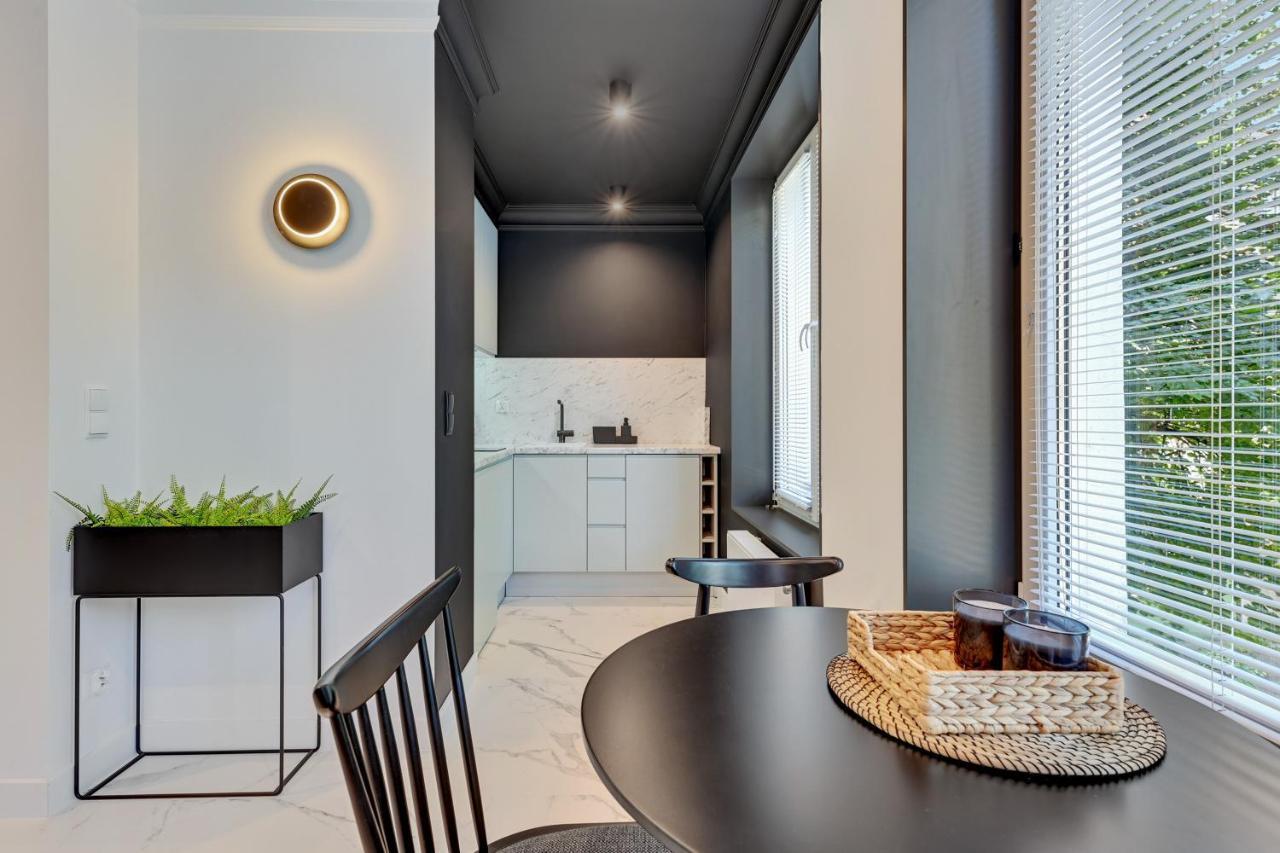 Grobla Charming Apartment By Downtown Apartments Гданьск Экстерьер фото
